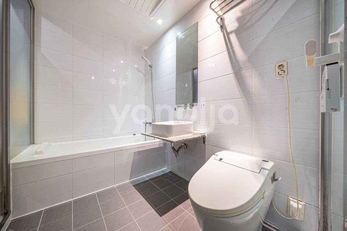 La Villa Hotel Сеул Экстерьер фото